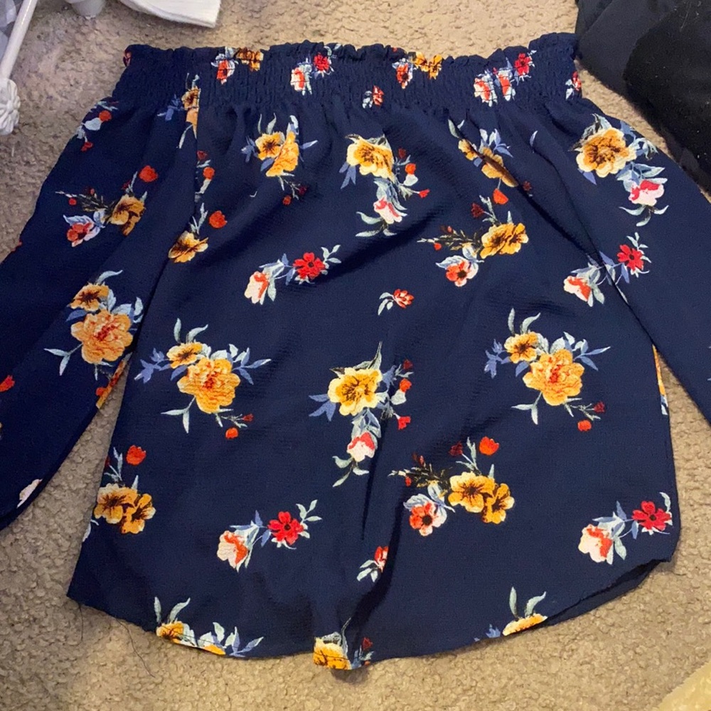 Off the shoulder long sleeve shirt. Barley worn